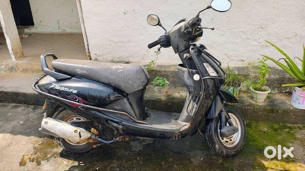 Scooty Pleasure