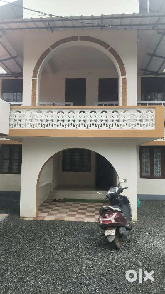 Only For Ladies, Free wifi, Homely food, 2,4,5,6 Sharing Rooms