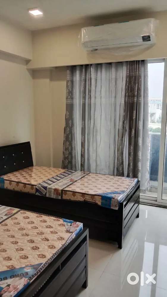 Owner pg paying guest cleaning wifi gas free with huge balcony Andheri