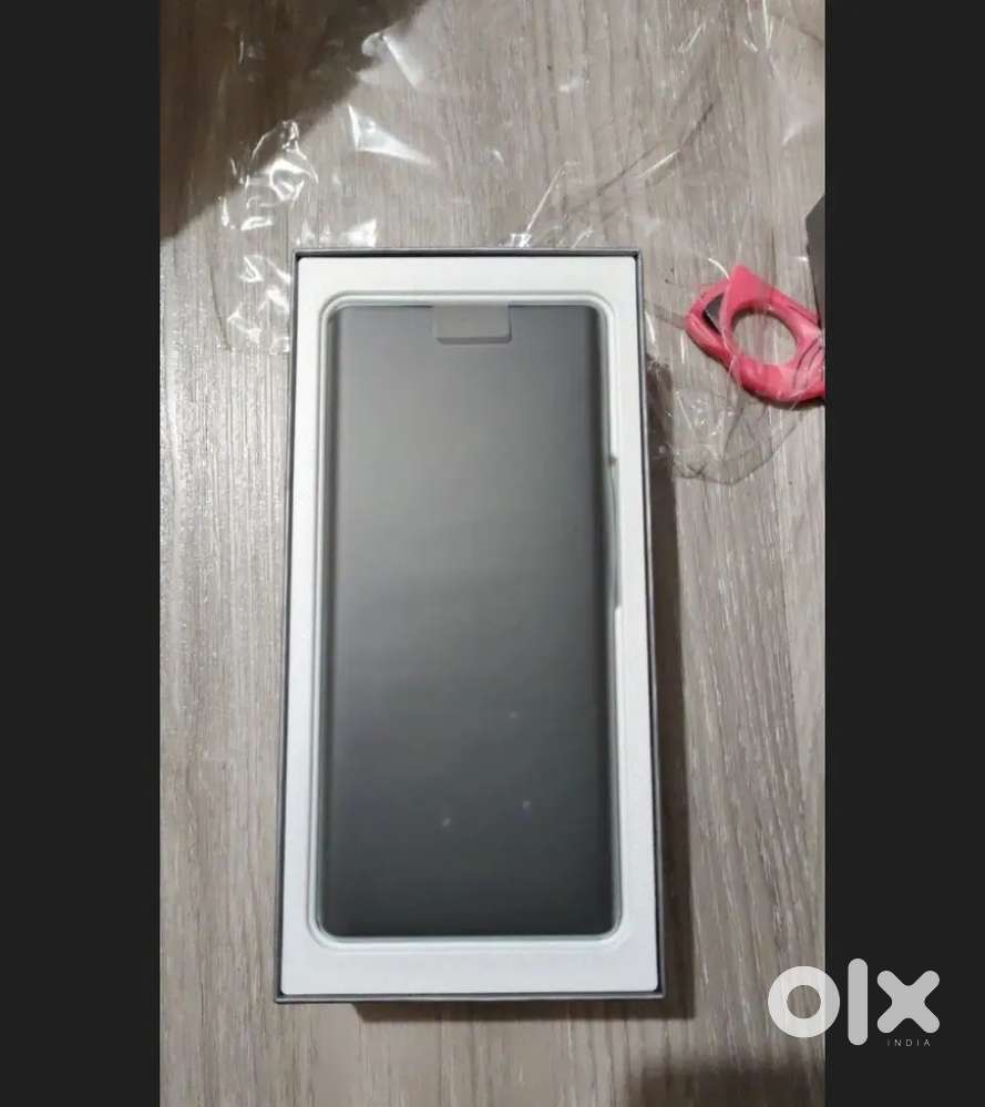 Vivo V27 5G (Nobel Black,128) (8GB Ram)