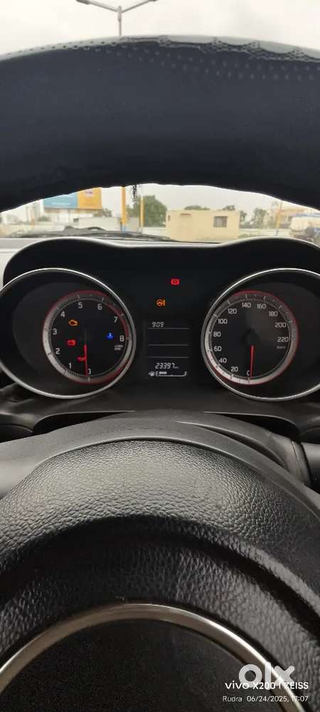 Maruti Suzuki Swift 2021