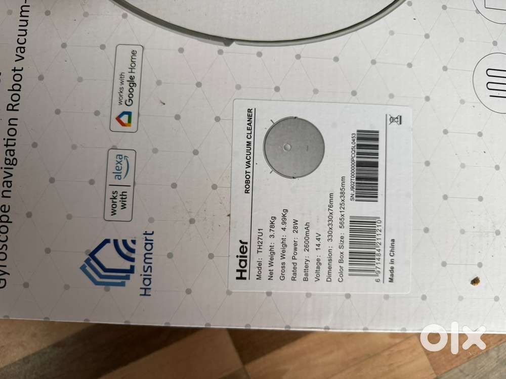 Haier Robotic floor clear