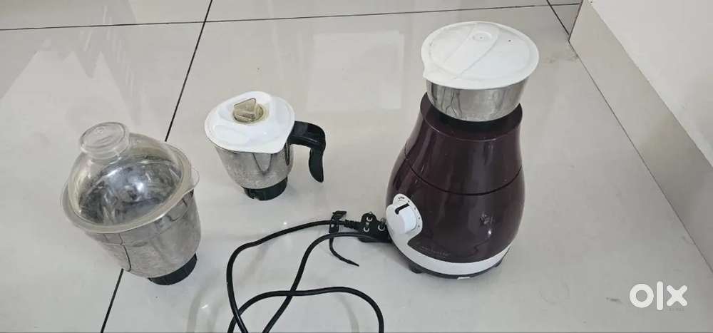 Butterfly Mixer grinder 750W, 3 Jar