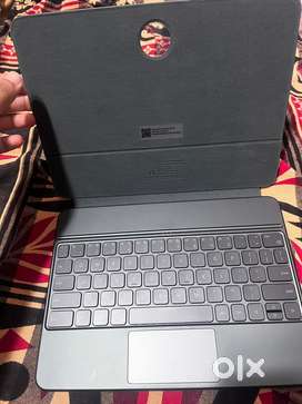 Oneplus magnetic keyboard