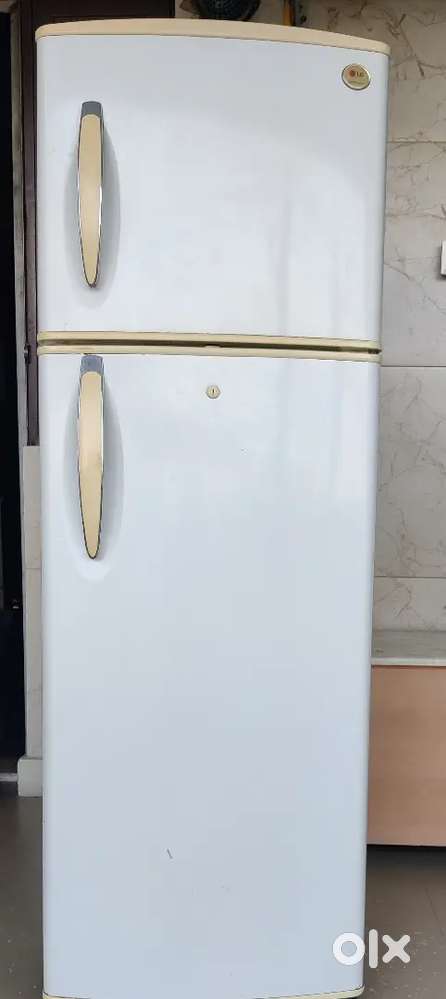 L.G FRIDGE