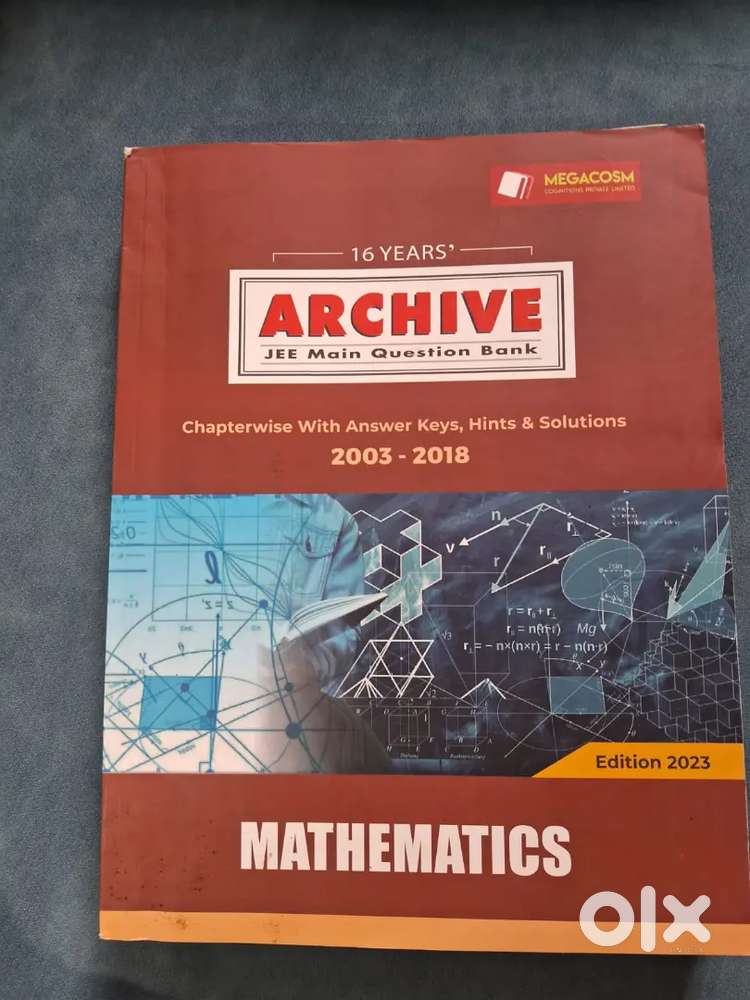 Jee mains pyqs and Review booklet FIITJEE