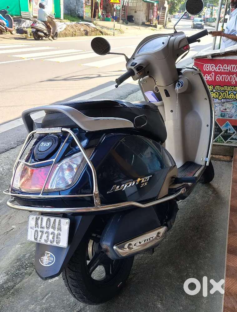 Second owner, good condition new battery new tyres