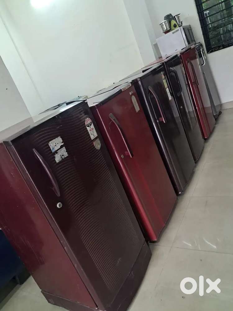 USED SINGLE DOOR FRIDGE