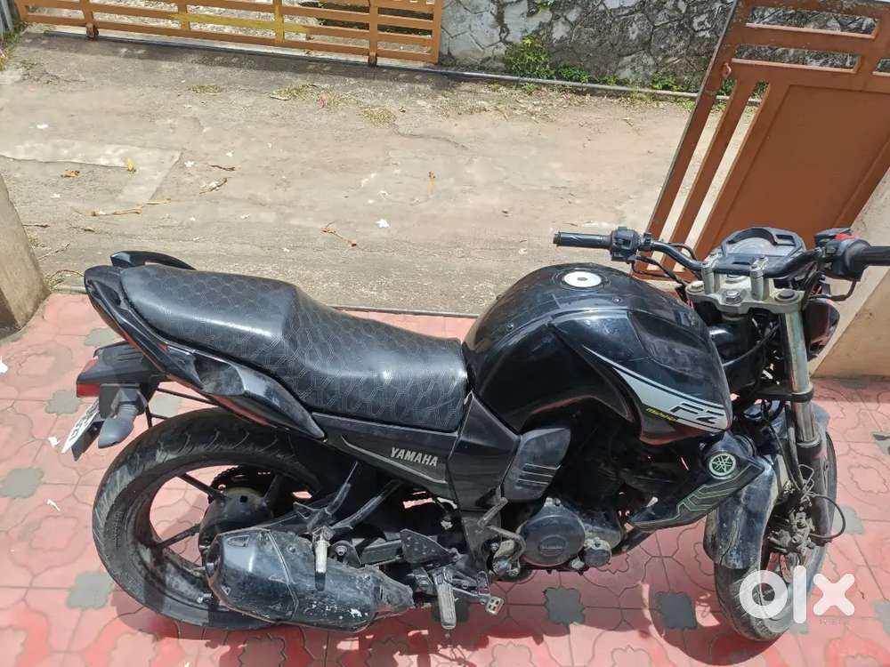 2012 model fz single owner good condition White smoke  tyre 80%