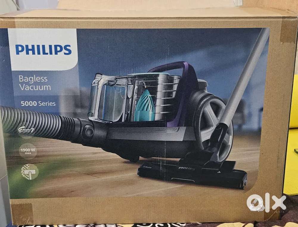 Philips Vaccum Cleaner  Brand New  2 years warranty