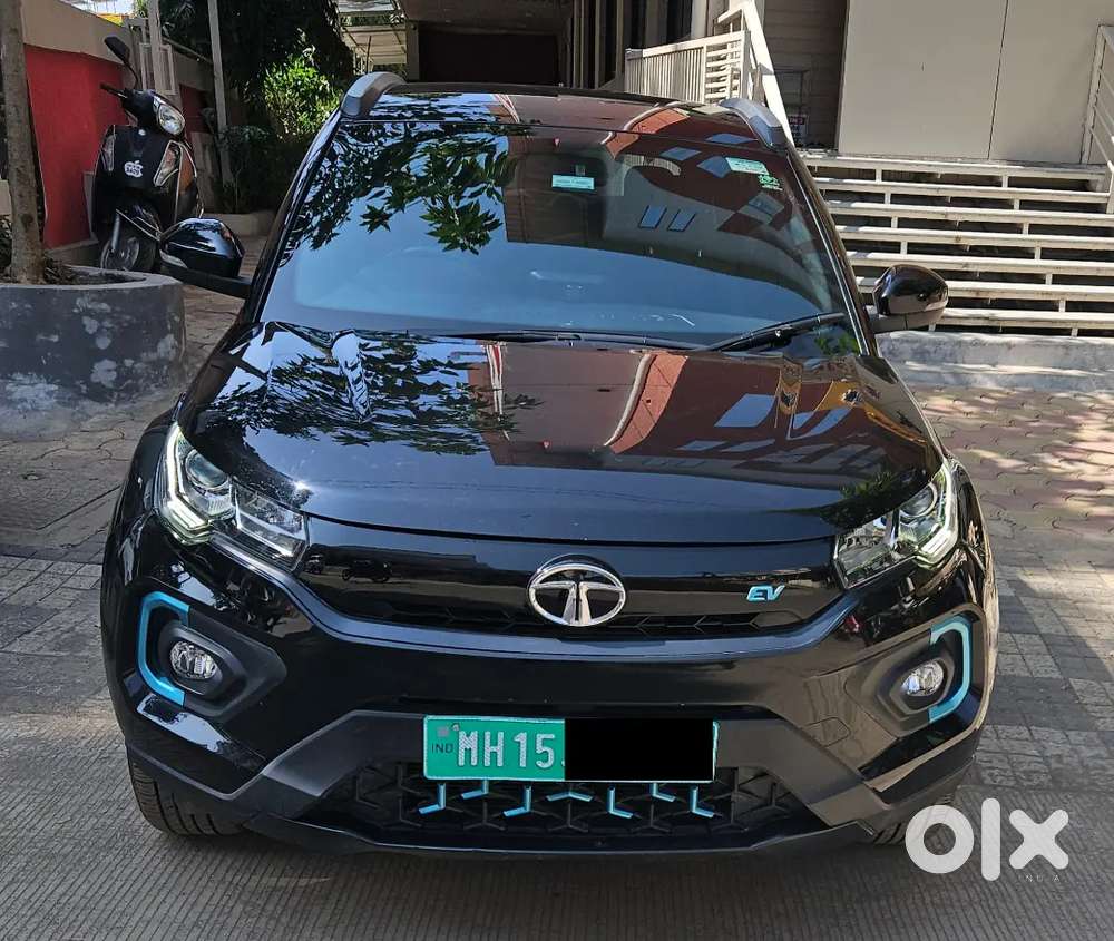 XZ PLUS DARK EDITION