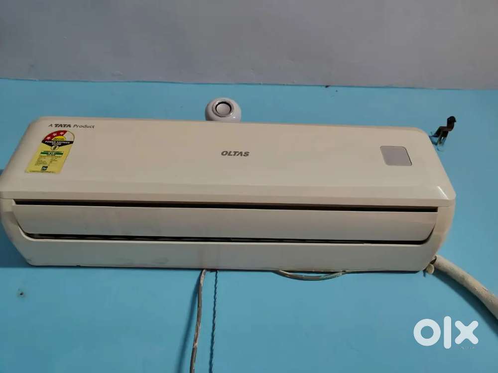 Voltas ac for sell