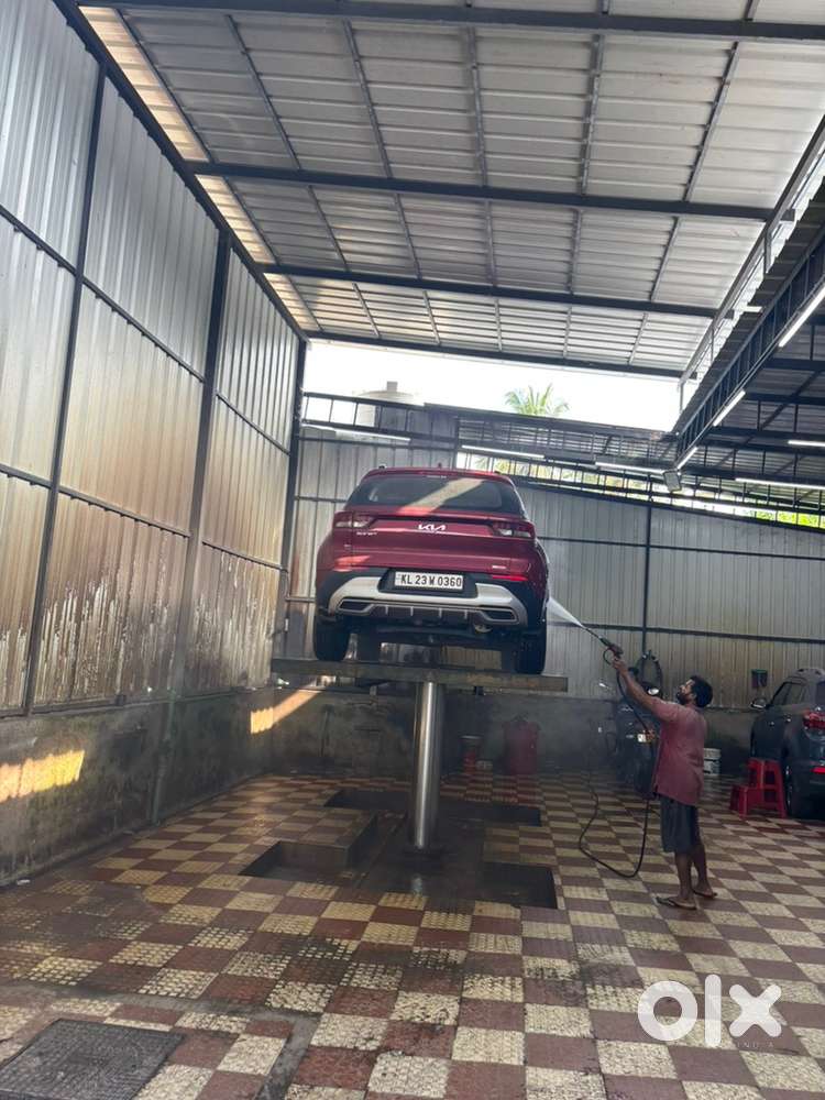 Need experienced supervisor for car wash