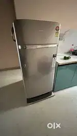Samsung fridge 189 litter brand new conditions