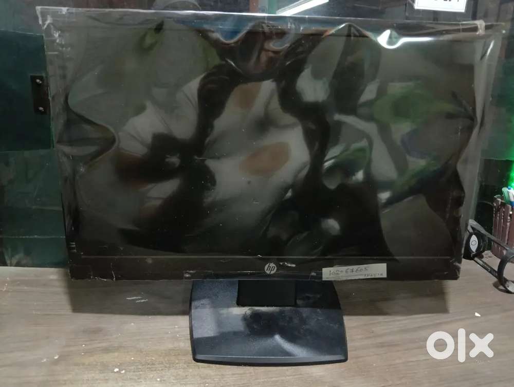 HP original Monitor new condition