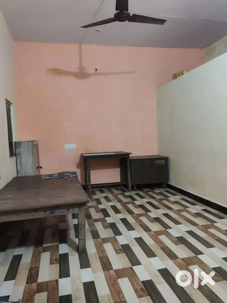 1 bhk room for rent