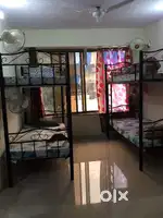 Boys paying guest andheri west near railway station 2 min