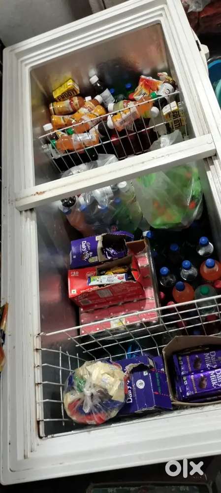 Celfrost 400litre Deep freezer for sale