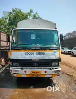 TATA LPT 909 17 FEET