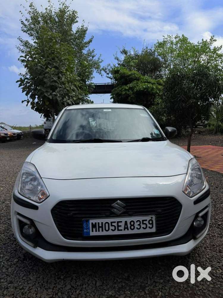 Maruti Suzuki Swift LXI Option, 2020, Petrol