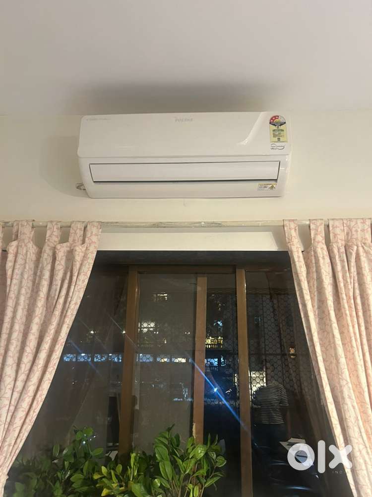 Voltas 1 ton AC, used for 3 months regularly service.
