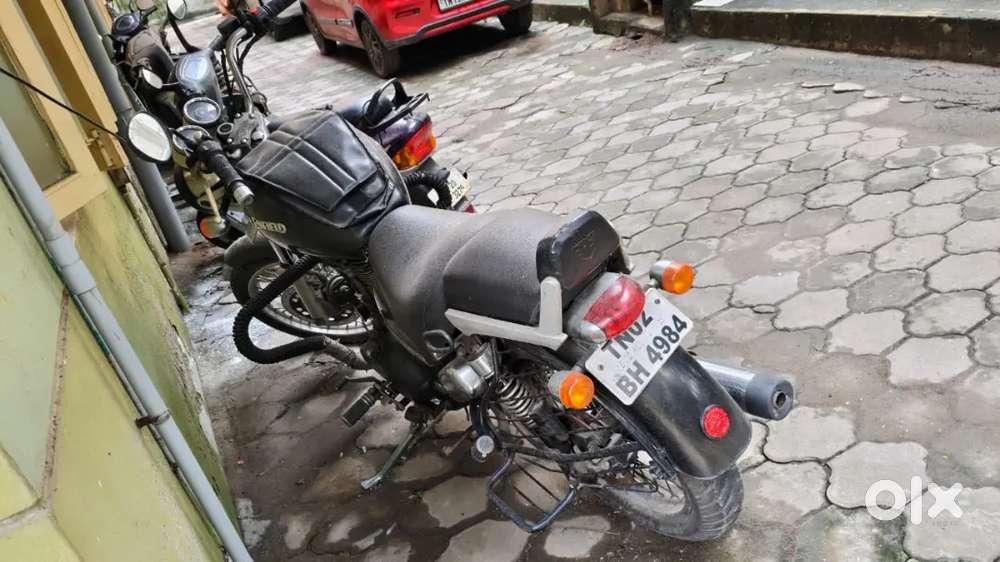 Royal Enfield Thunderbird 350. Single owner
