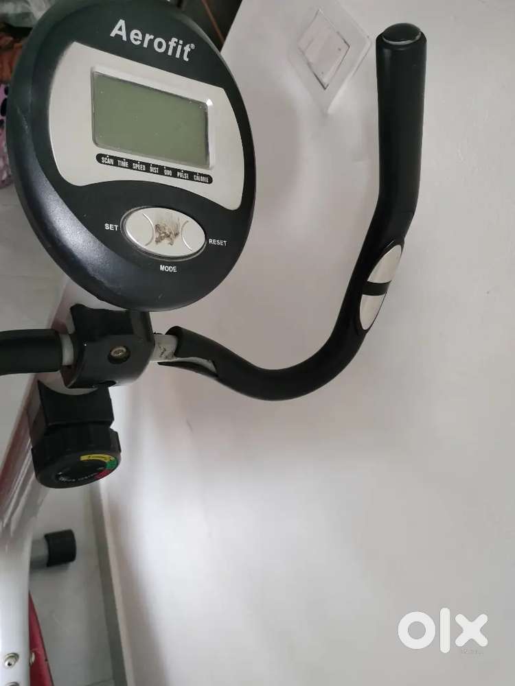Aerofit excersise cycle