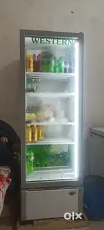Commercial refrigerator