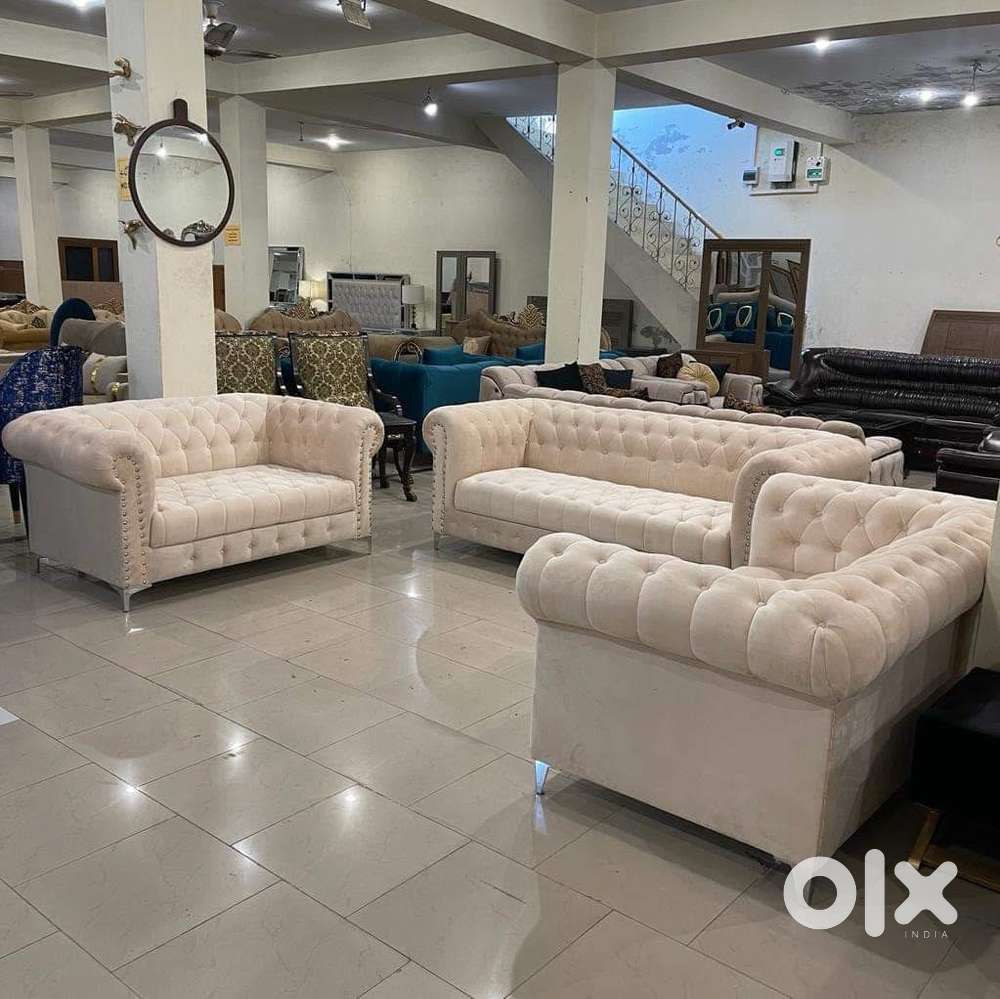 New best quality chesterfield 3+1+1 five seater sofa set get at factor