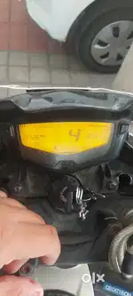 Apache RTR 160 4V
