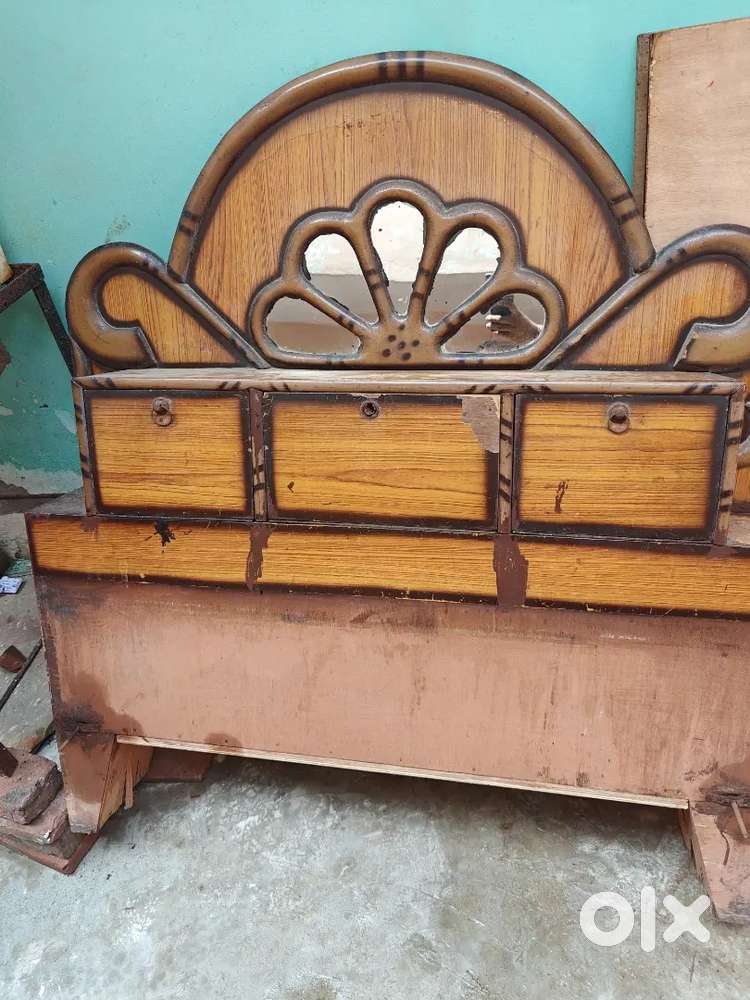 2 अच्छी हालत वाले Double Bed – Best Price पर उपलब्ध