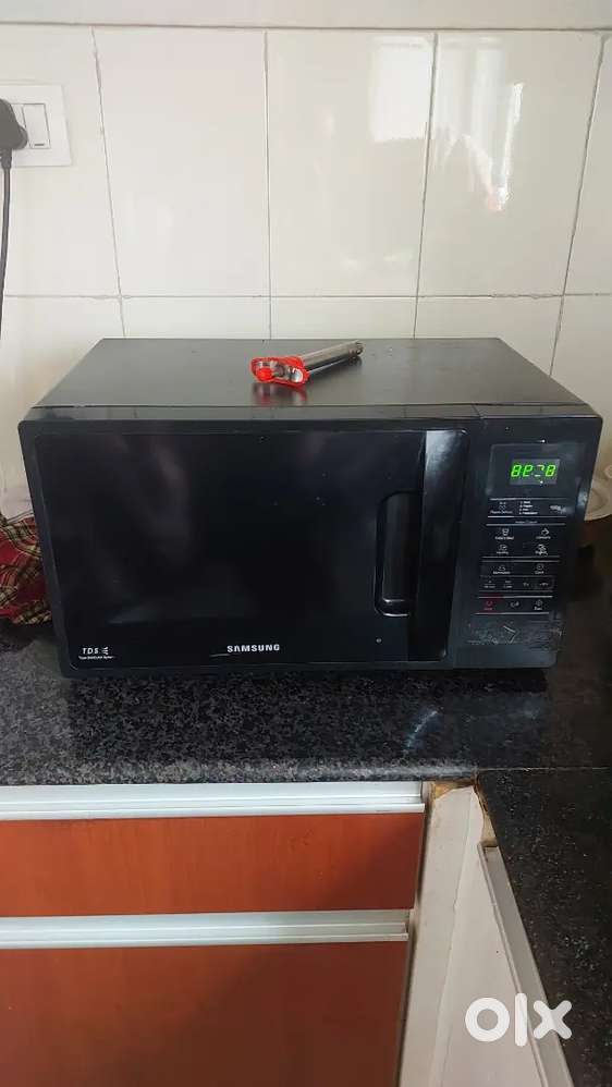 Microwave Samsung 5000/- Working Condition