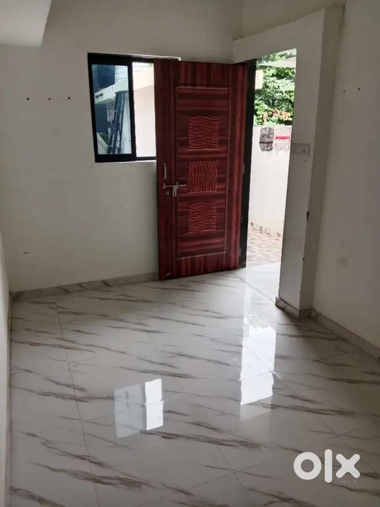 1room 1 washroom 1 bathroom 1chock chokdi