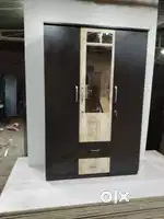 WELL FURNISHED 3 DOOR WARDROBE WITH MIRROR IN FACTORY PRICE