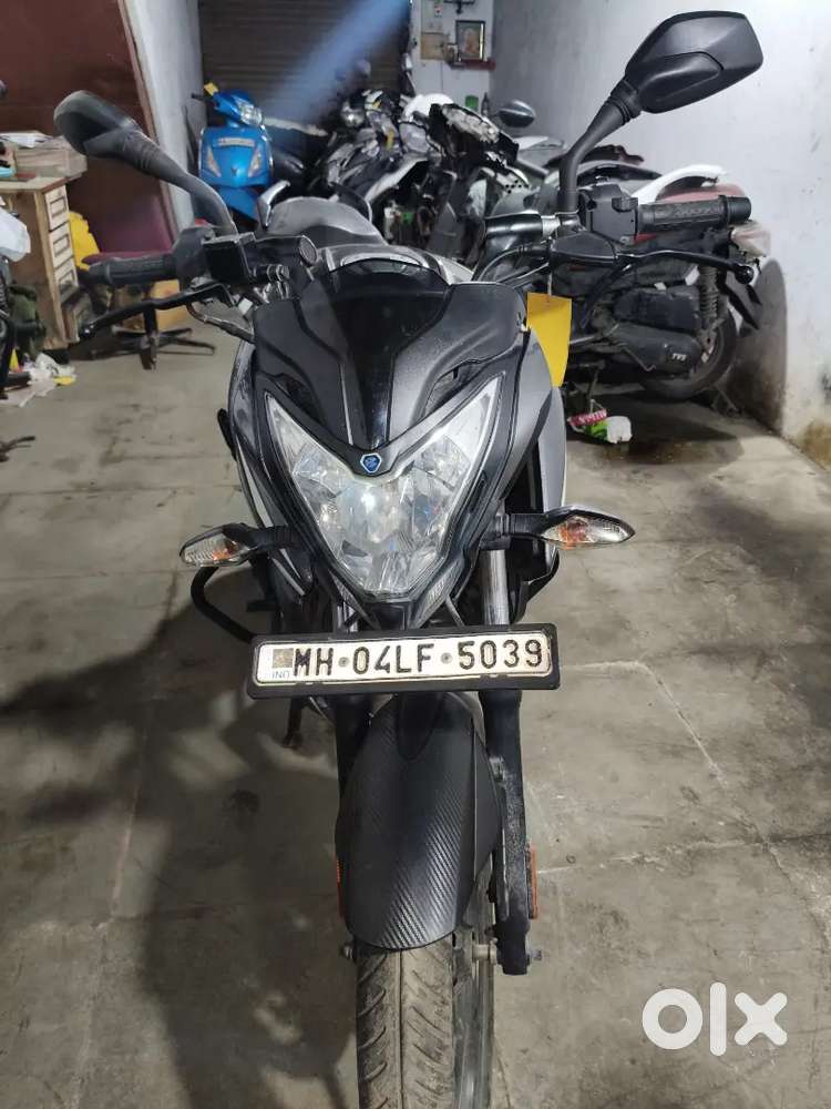 Pulsar with dualchannel ABS.Fuel injection system. Scratchless colour