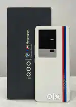IQOO 11 12gb 256gb in 100% condition with fullkit
