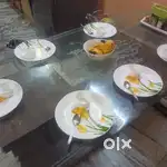 Dinning table with glass top best quality