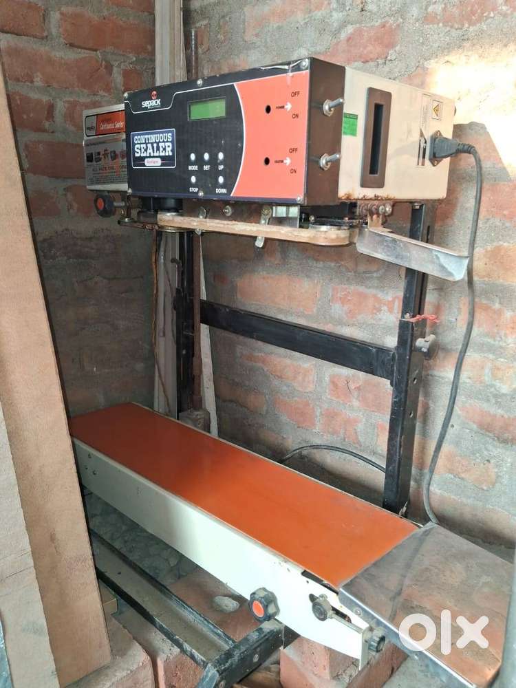 Continuous sealer packing Machine