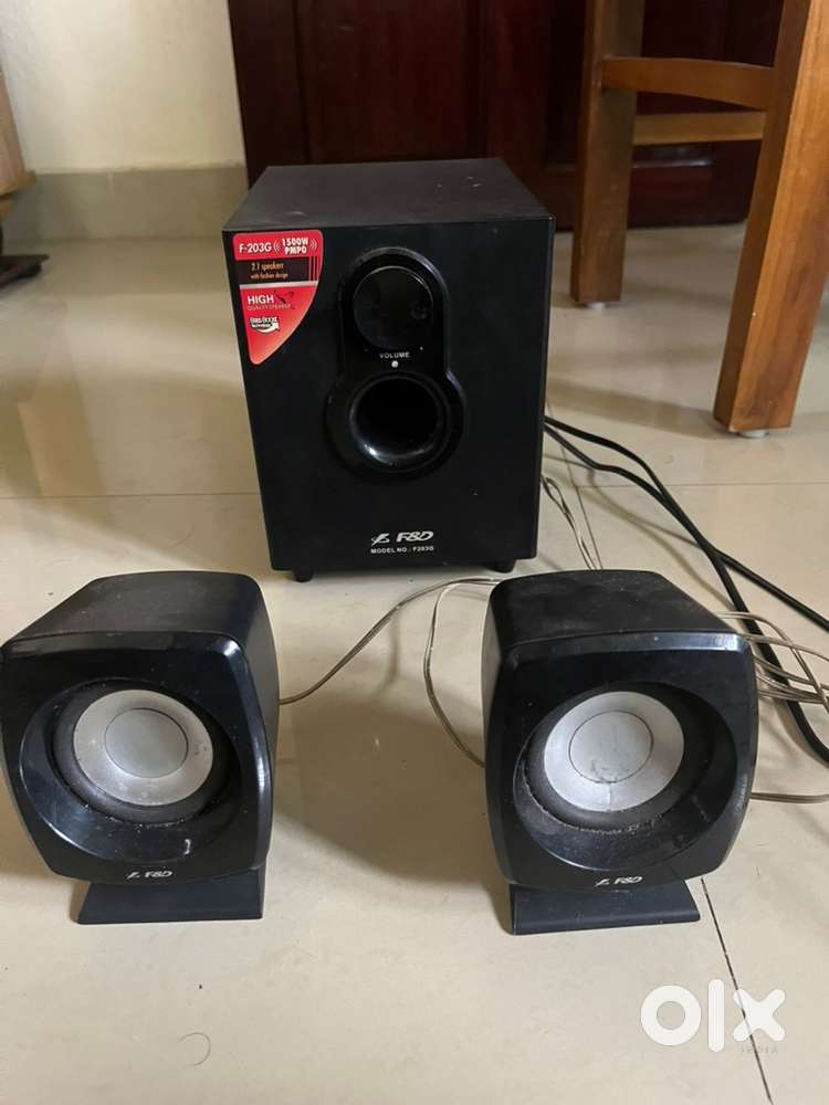 1500 w, 2.1 Speakers