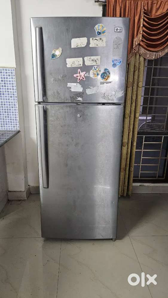 LG 350 Litres 2 Door in very good working condition