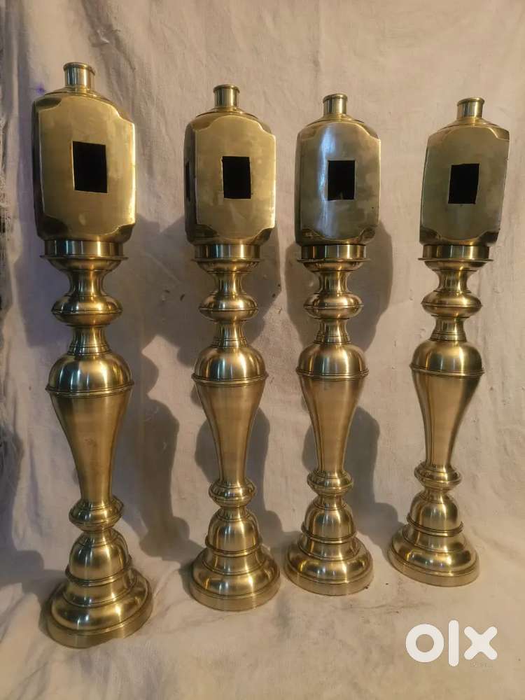 Antique pure brass solid very heavy cot legs 65 cm.