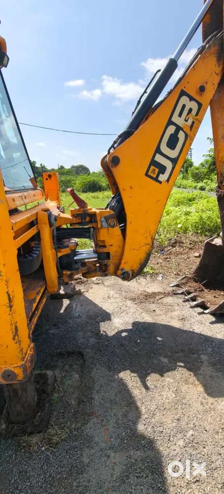 JCB 3DX 49 HP