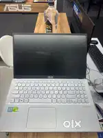 Asus Laptop In Exellent Condition