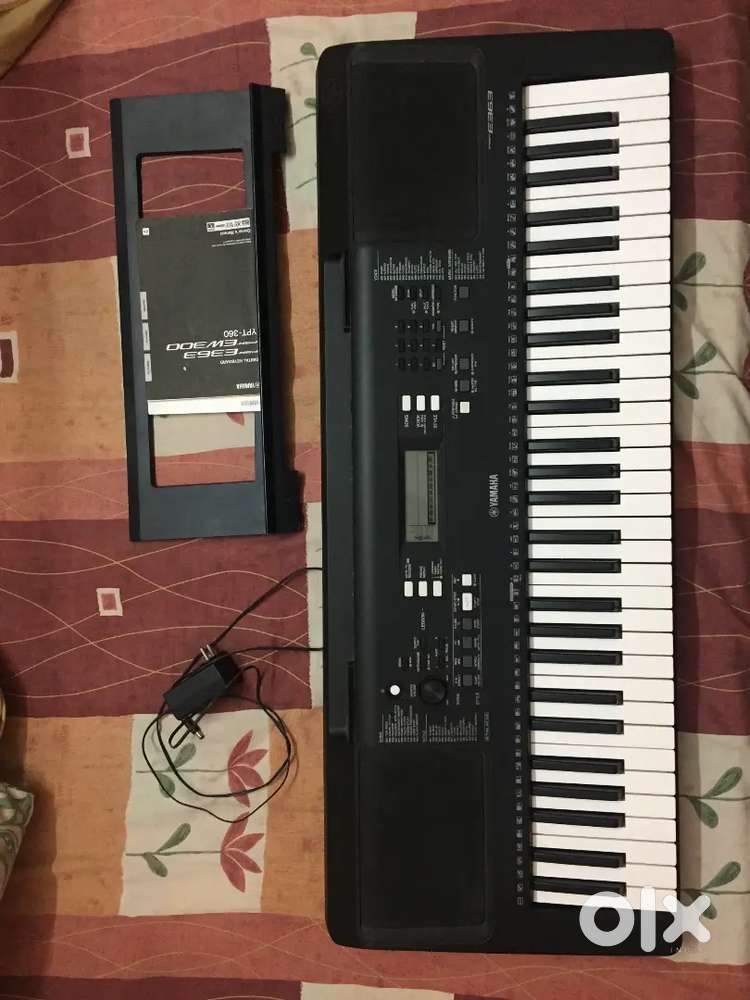 Yamaha PSR - E363 Organ, Keyboard, Piano
