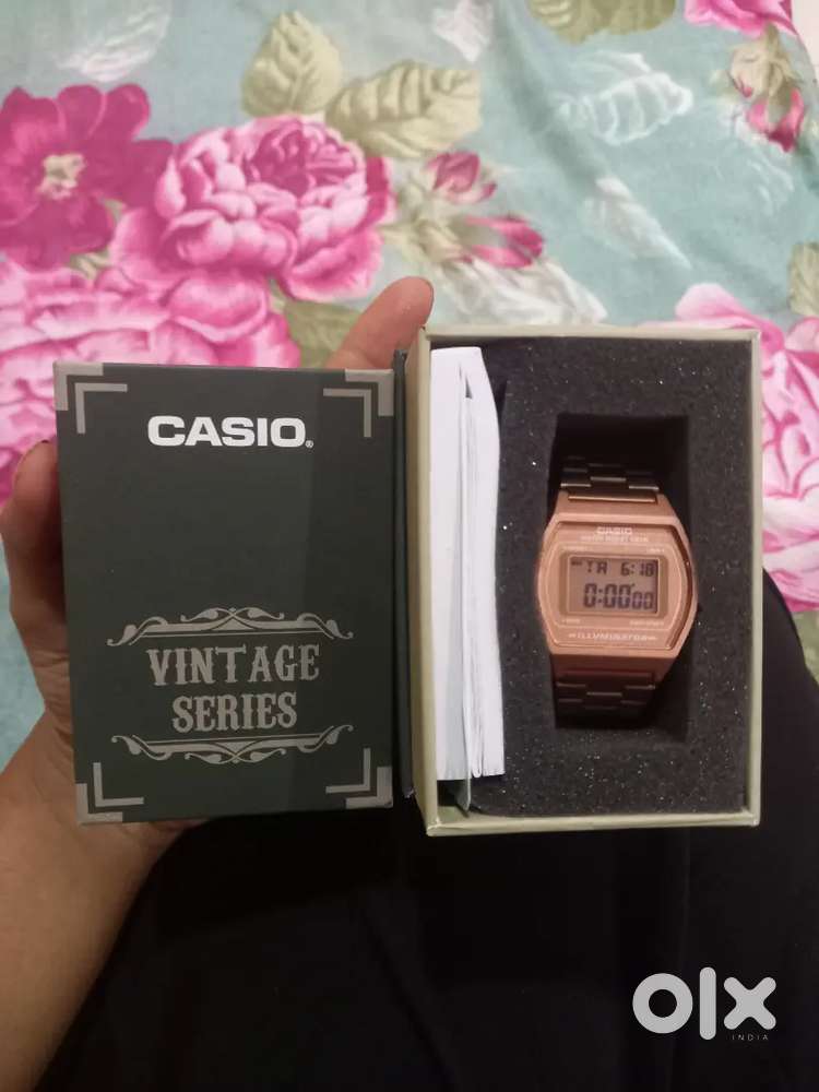 CASIO WATCH