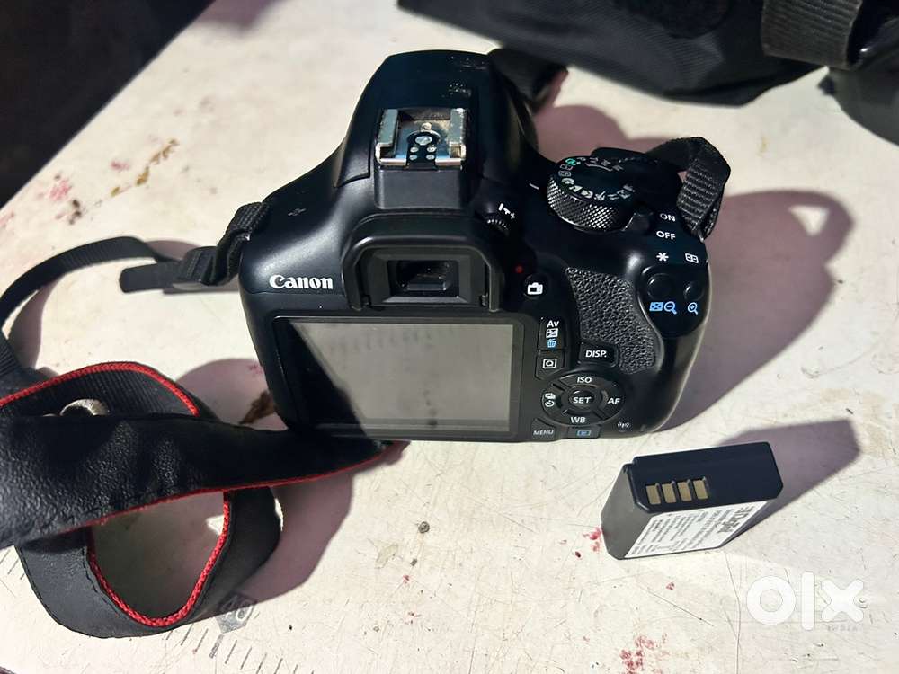 Canon 1300D