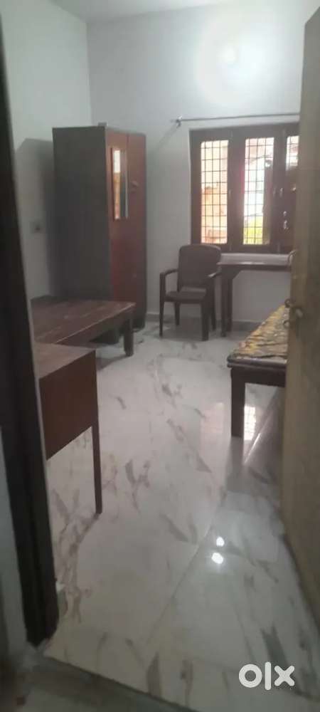 Room on rent only for girls