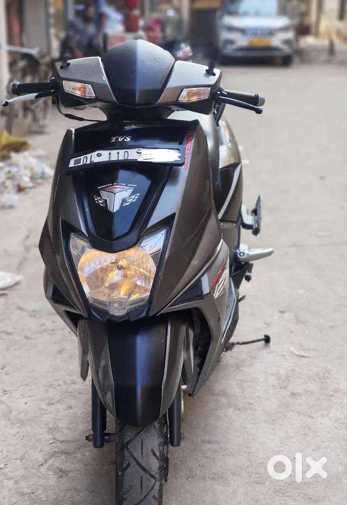 Intorq 125cc 2019 model gary black colour