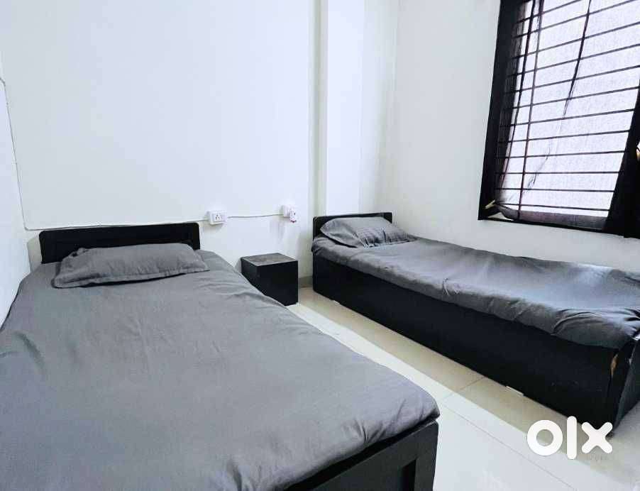 Shared Flat In Sukhliya - Only For Males
