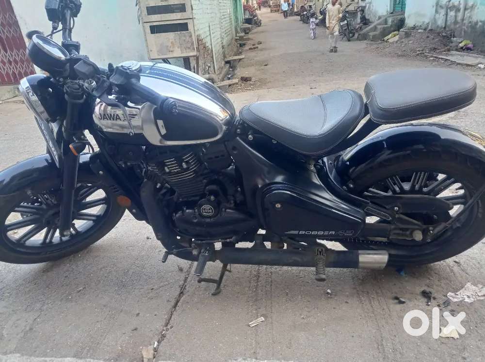 Jawa 42 bobber
